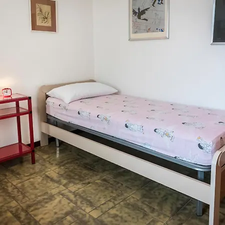 A28 - Poggio, Ampio Trilocale Con Portico