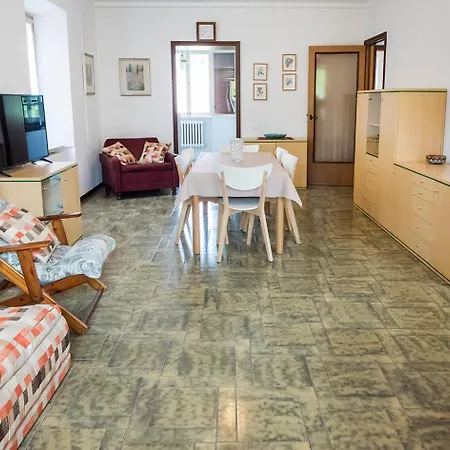 A28 - Poggio, Ampio Trilocale Con Portico Appartamento