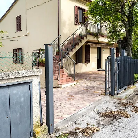 A28 - Poggio, Ampio Trilocale Con Portico *