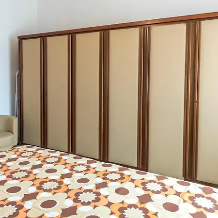 A28 - Poggio, Ampio Trilocale Con Portico * Poggio (Marche)
